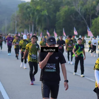 Runner Photo 7112048