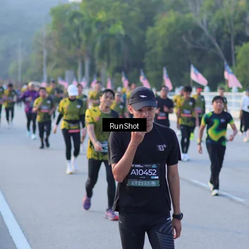 Runner Photo 7112051