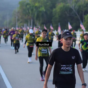 Runner Photo 7112052