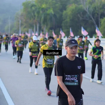 Runner Photo 7112054