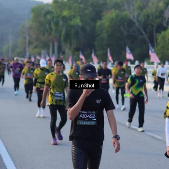 Runner Photo 7112057