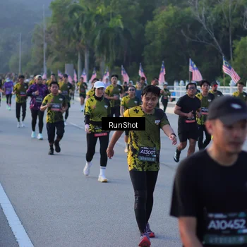 Runner Photo 7112063