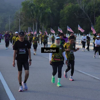 Runner Photo 7112064