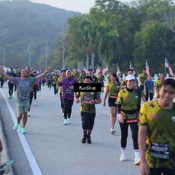 Runner Photo 7112081