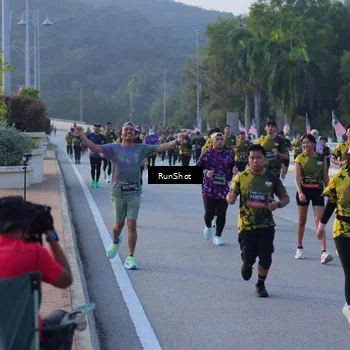 Runner Photo 7112089