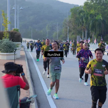 Runner Photo 7112103