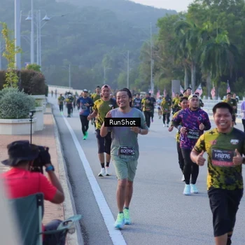 Runner Photo 7112106