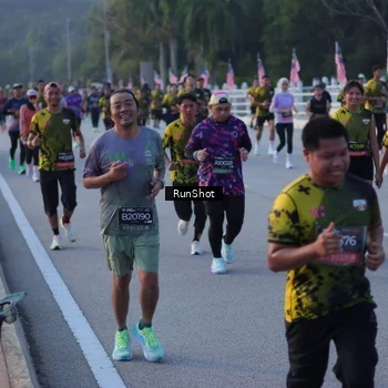 Runner Photo 7112117