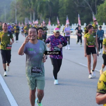 Runner Photo 7112119