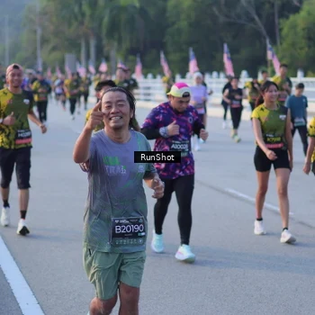 Runner Photo 7112128