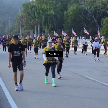 Runner Photo 7112134