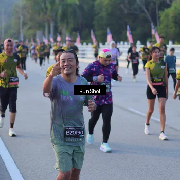 Runner Photo 7112138