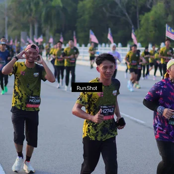 Runner Photo 7112145
