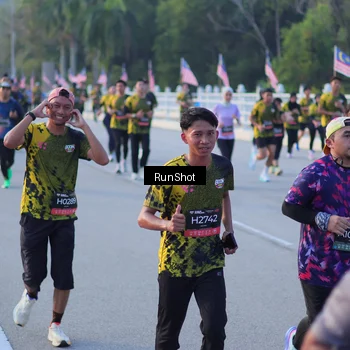 Runner Photo 7112146