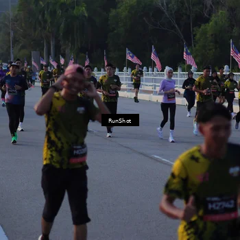 Runner Photo 7112156