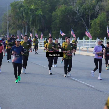 Runner Photo 7112166