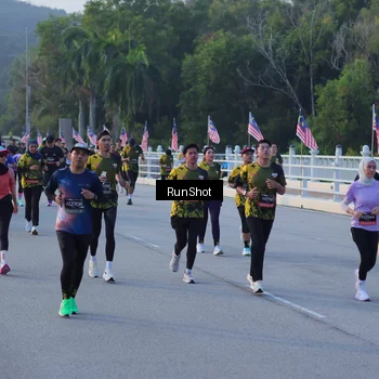 Runner Photo 7112174