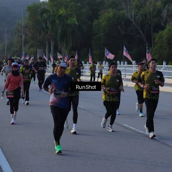 Runner Photo 7112177