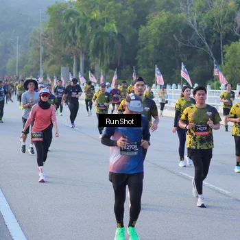Runner Photo 7112185