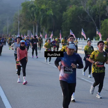 Runner Photo 7112188