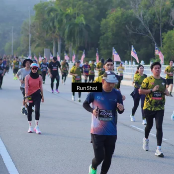 Runner Photo 7112193