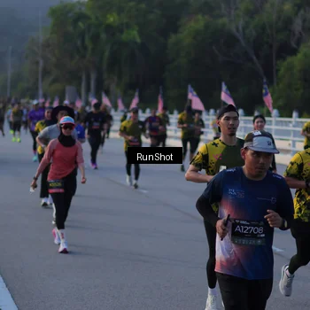 Runner Photo 7112195