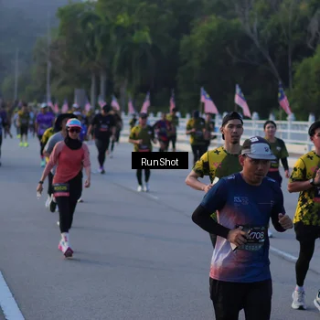 Runner Photo 7112198