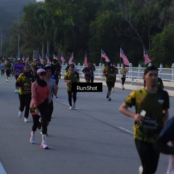 Runner Photo 7112203
