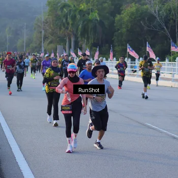 Runner Photo 7112210