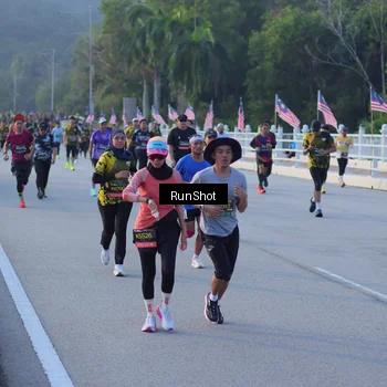 Runner Photo 7112212