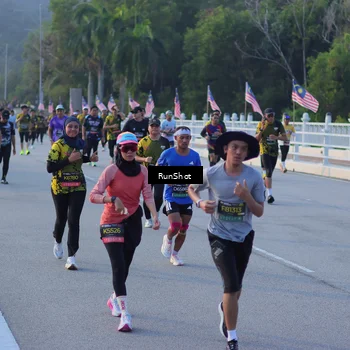 Runner Photo 7112224