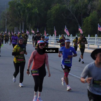 Runner Photo 7112229