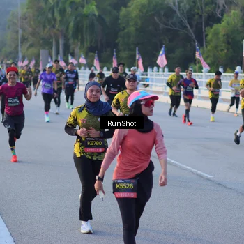 Runner Photo 7112236