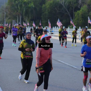 Runner Photo 7112242