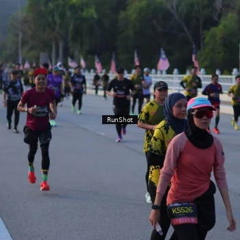 Runner Photo 7112252