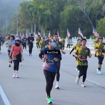 Runner Photo 7112267