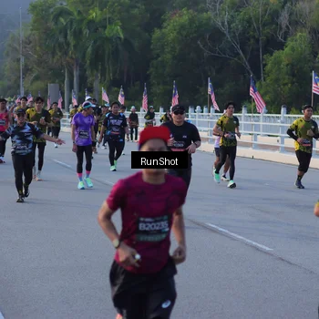 Runner Photo 7112272