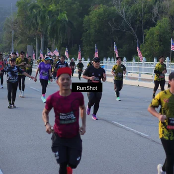 Runner Photo 7112273
