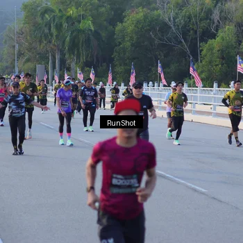 Runner Photo 7112274