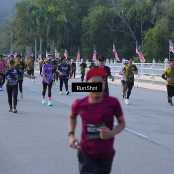 Runner Photo 7112275