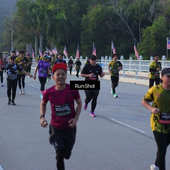 Runner Photo 7112276