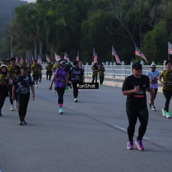 Runner Photo 7112293