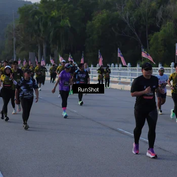 Runner Photo 7112295
