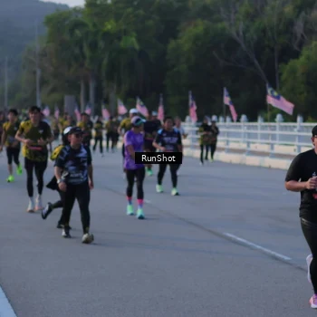 Runner Photo 7112297