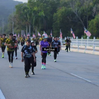 Runner Photo 7112306