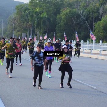 Runner Photo 7112313