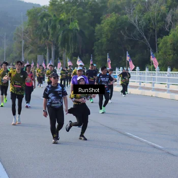 Runner Photo 7112314