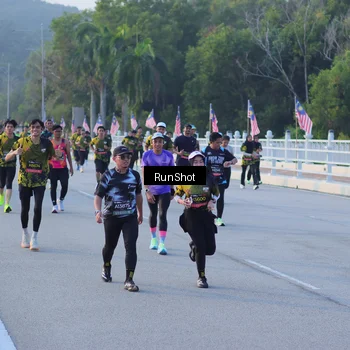 Runner Photo 7112315