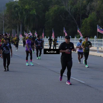 Runner Photo 7112325