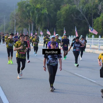 Runner Photo 7112329